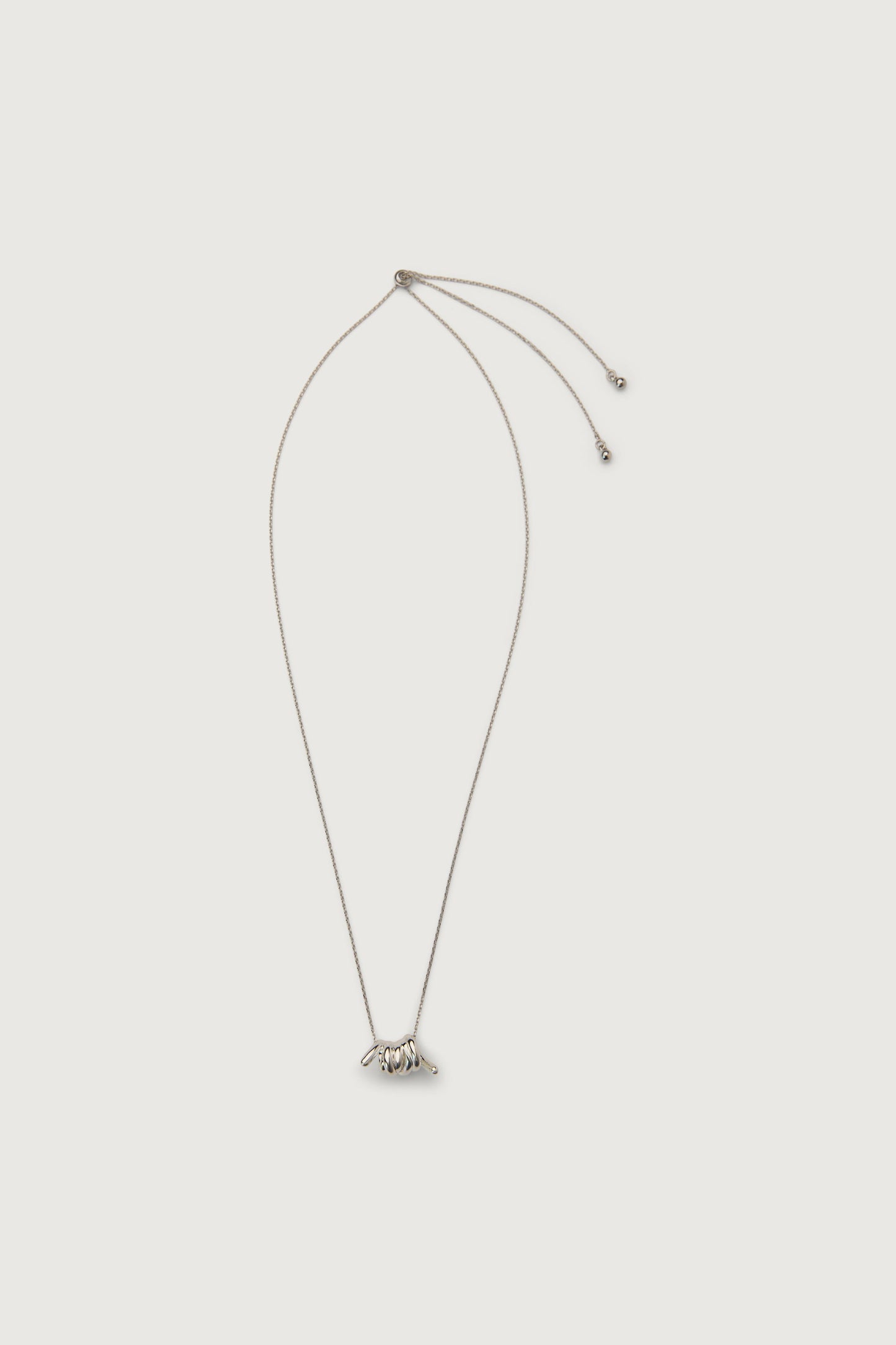 LAYERED CIRCLE NECKLACE