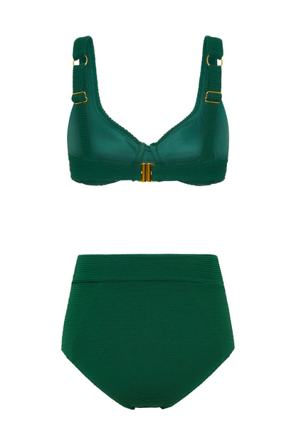 Babs Bikini In Jungle
