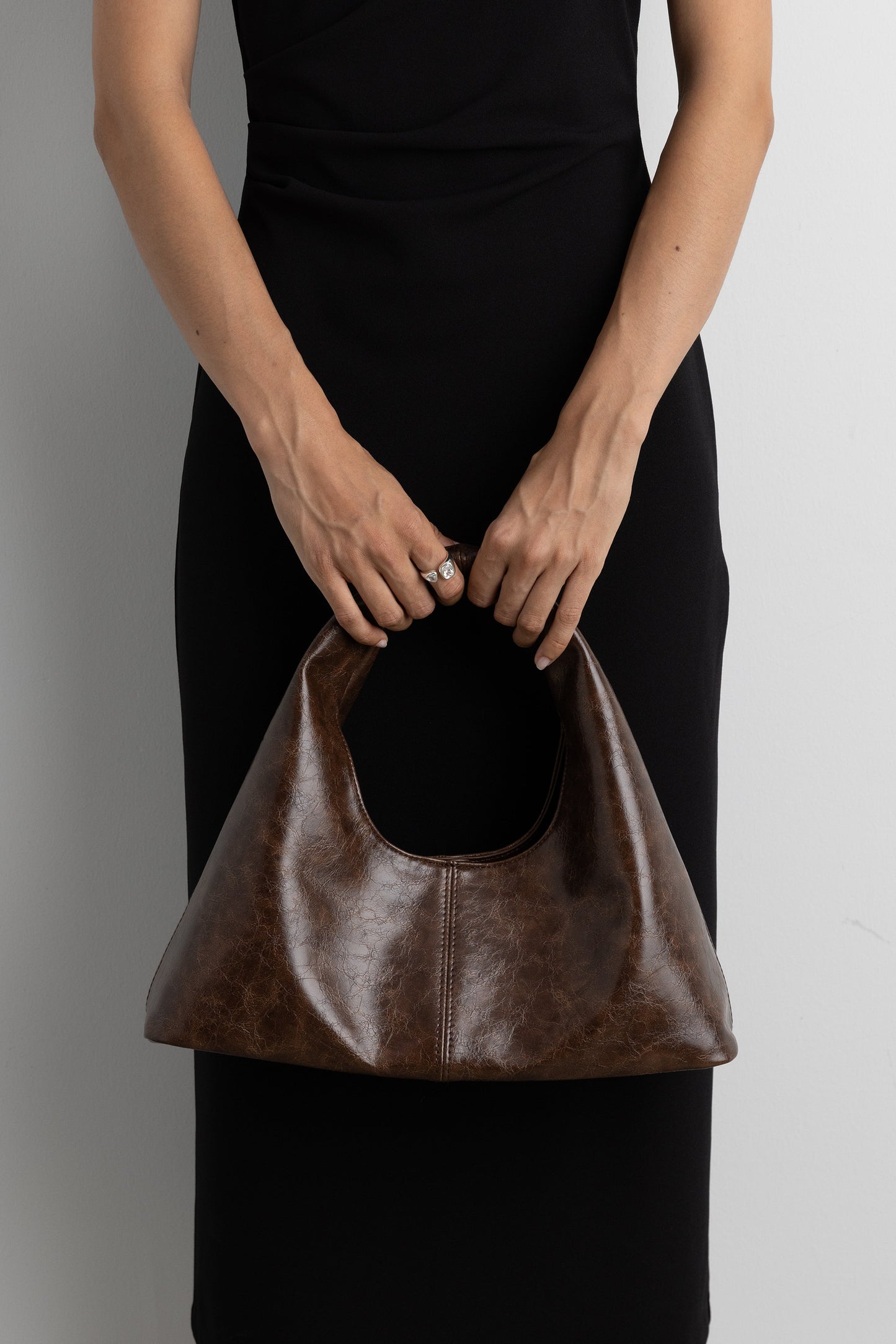 DEMI SHOULDER BAG