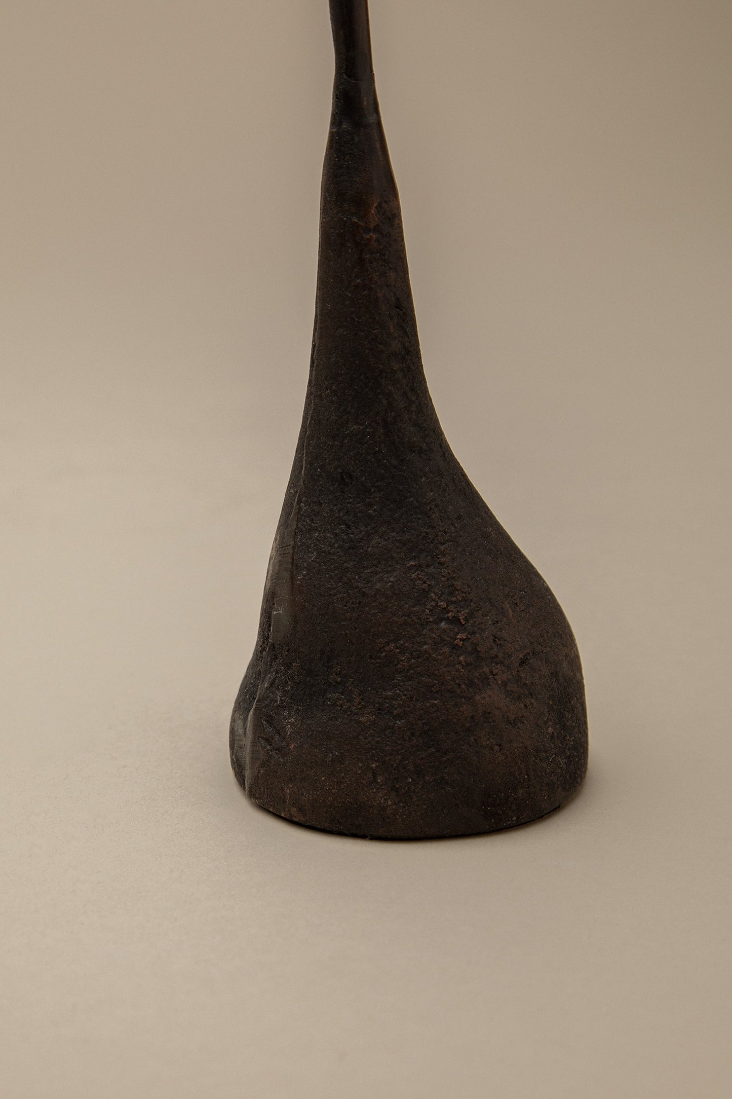 FERRO CANDLE HOLDER