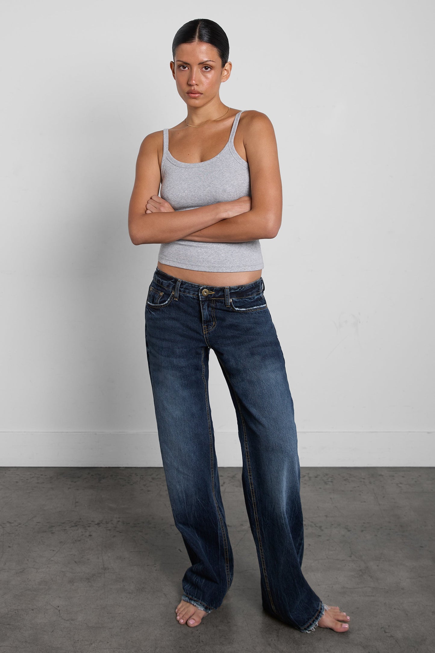 RETRO LOW RISE VINTAGE WASH JEAN