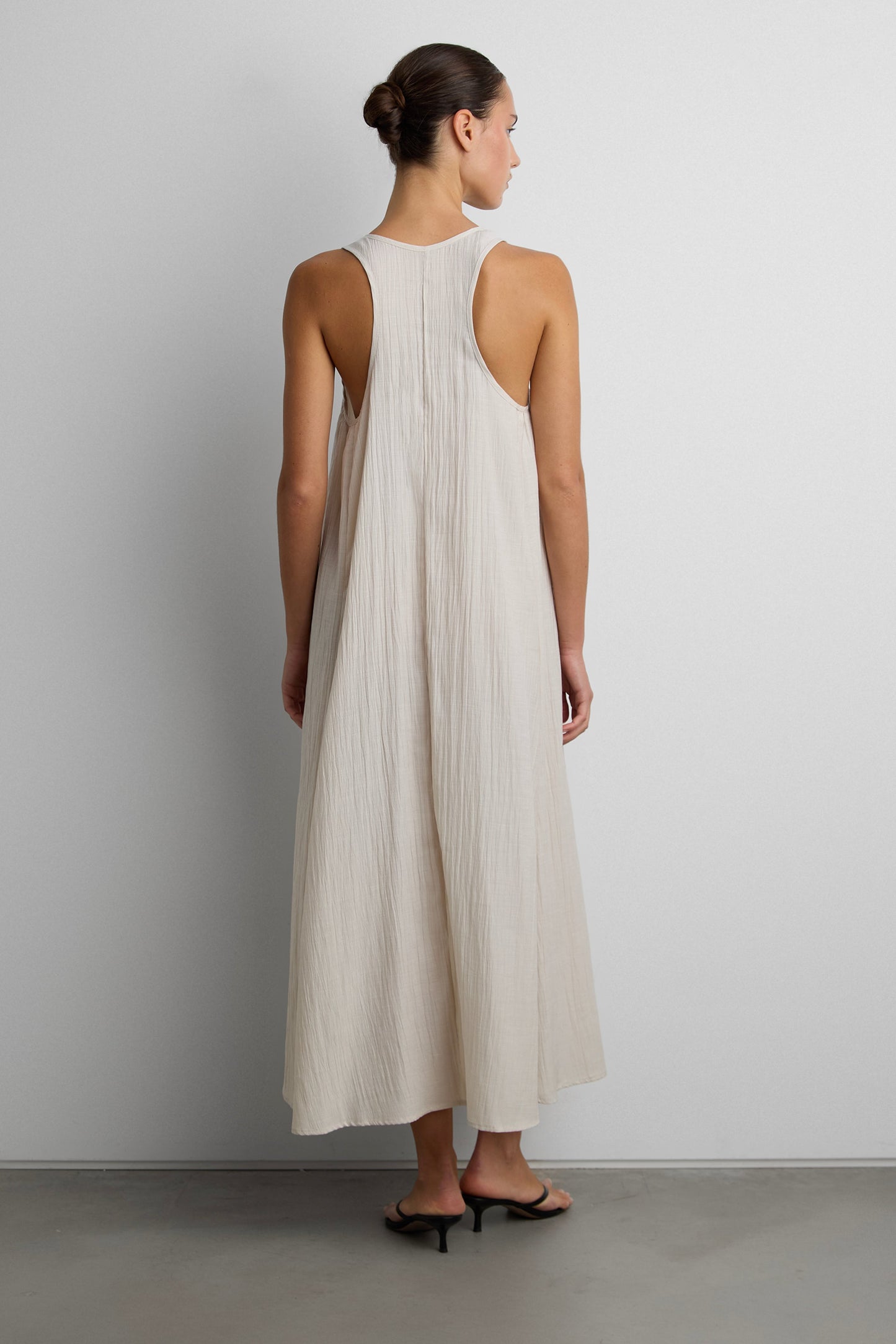 MAXI DRESS WITH CRINKLE EFFECT