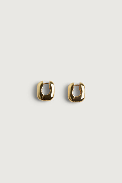 CHUBBY SQUARE SHAPED HUGGIE HOOPS