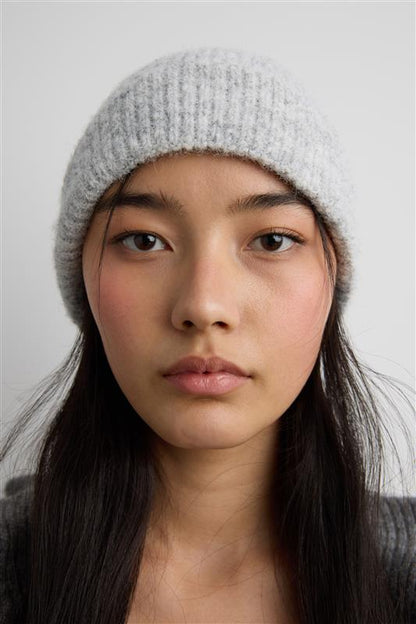 FUZZY RIBBED KNIT BEANIE