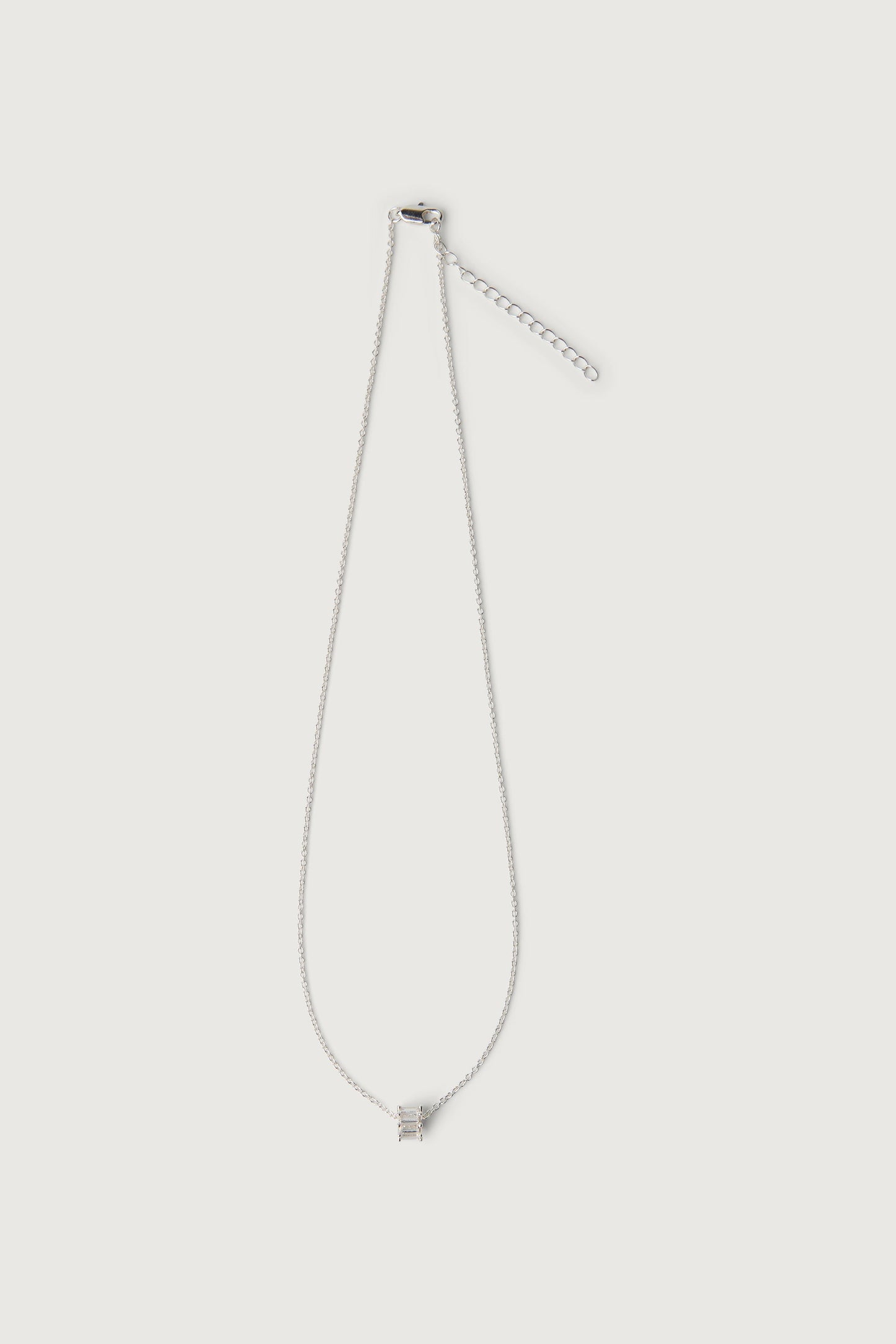 MINIMAL CHAIN WITH PENDANT