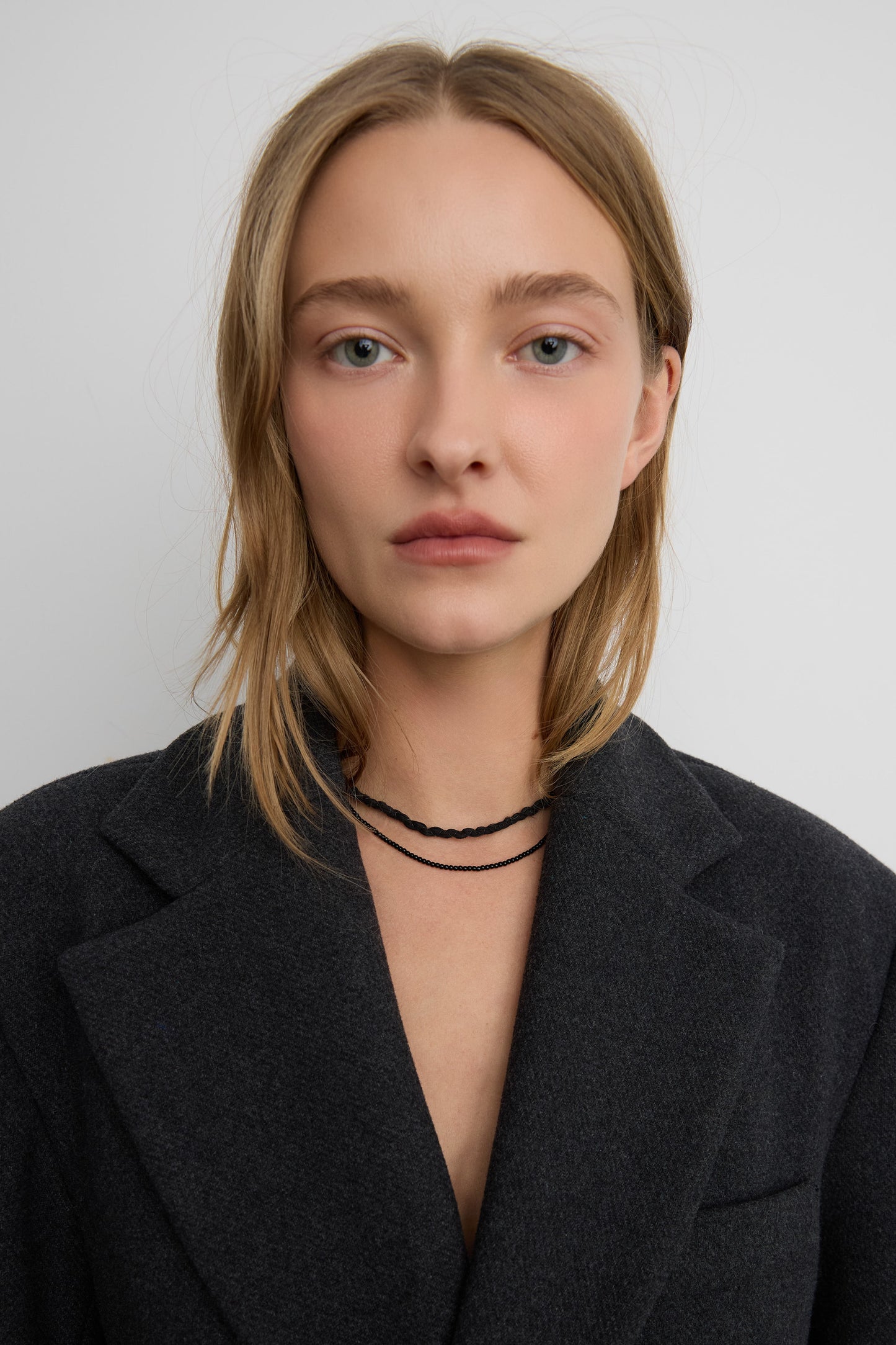 LAYERED NECKLACE WITH PENDANTS