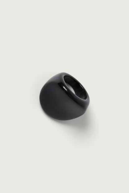 CHUNKY RESIN DOME RING