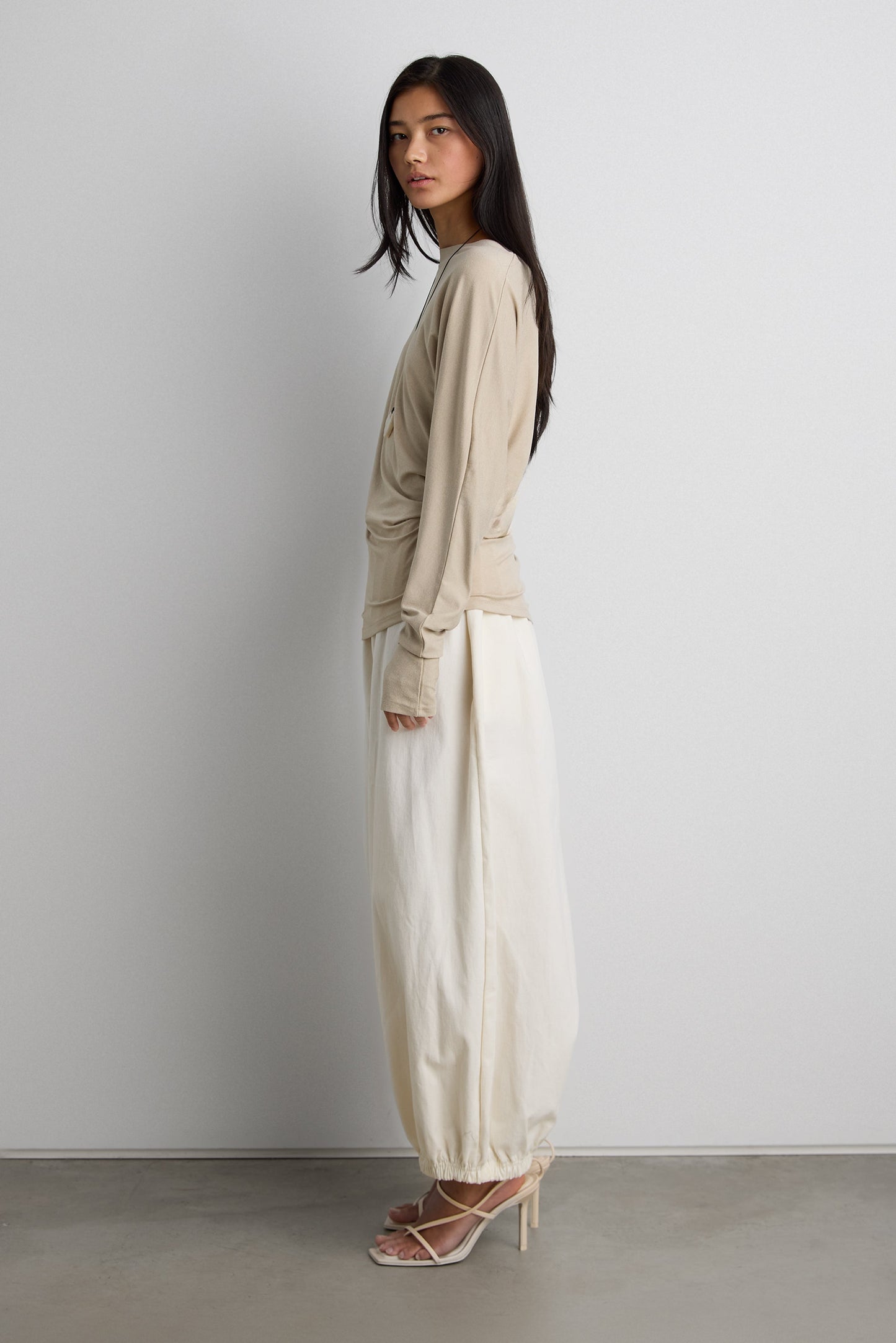 DRAPED SLOUCHY PULLOVER SHIRT